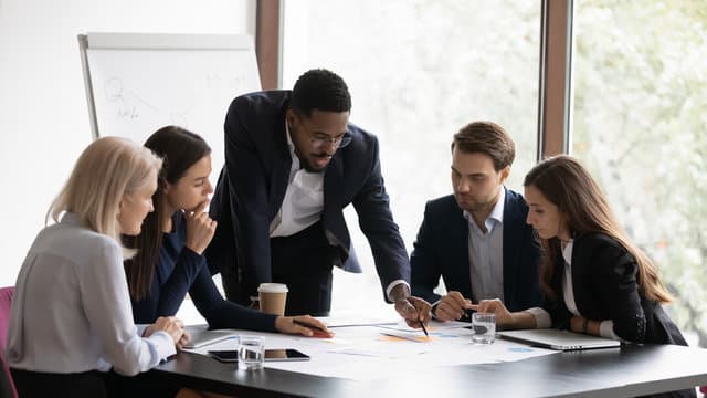 Erfolgsstrategien mit Unternehmensberater Stefan Gerlach: Ihr Wegweiser zum Geschäftserfolg