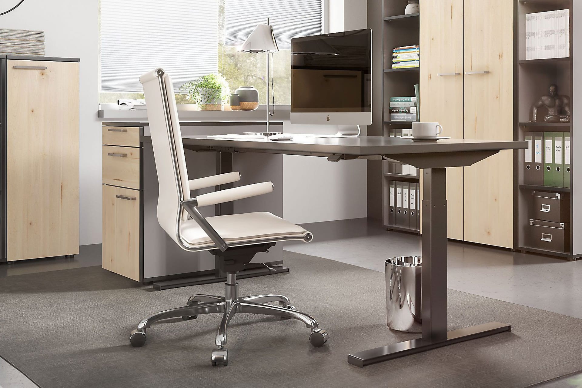 Warum ein höhenverstellbares Schreibtischgestell die beste Wahl für dein Home Office ist