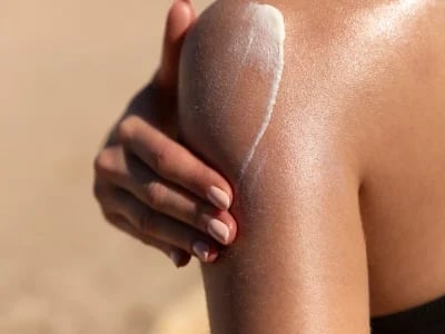 Sonnencreme Stick: Der ultimative Schutz für empfindliche Hautpartien – Anwendungstipps und Empfehlungen