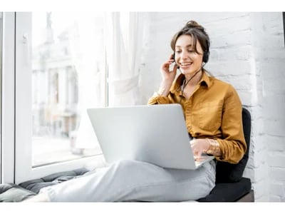 Skuteczny Coaching Online: Dlaczego nasze sesje online są tak samo skuteczne, jak spotkania twarzą w twarz w Warszawie