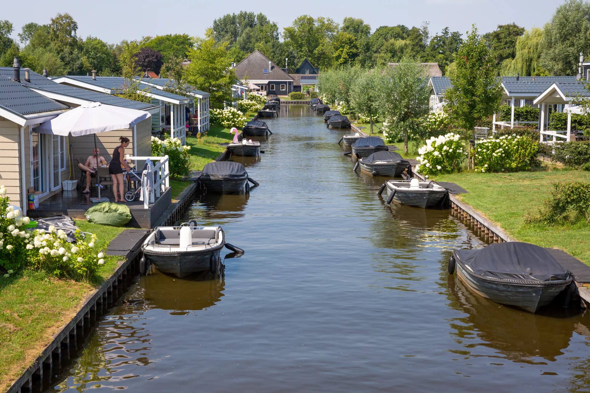 Warum ein Besuch in Giethoorn ein unvergessliches Erlebnis im Nationalpark Weerribben-Wieden ist