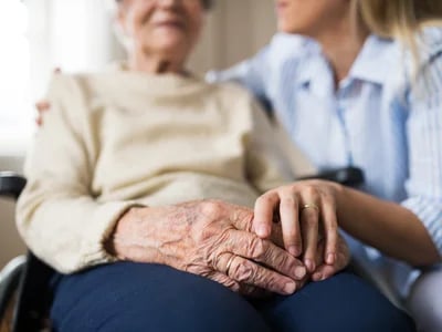 24 Stunden Pflege: Wie polnische Pflegekräfte eine bezahlbare Lösung bieten