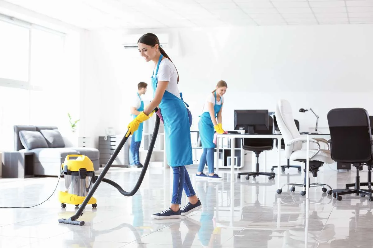Professionelle Gebäudereinigung: Qualität, Sicherheit und Effizienz für Ihre Räumlichkeiten