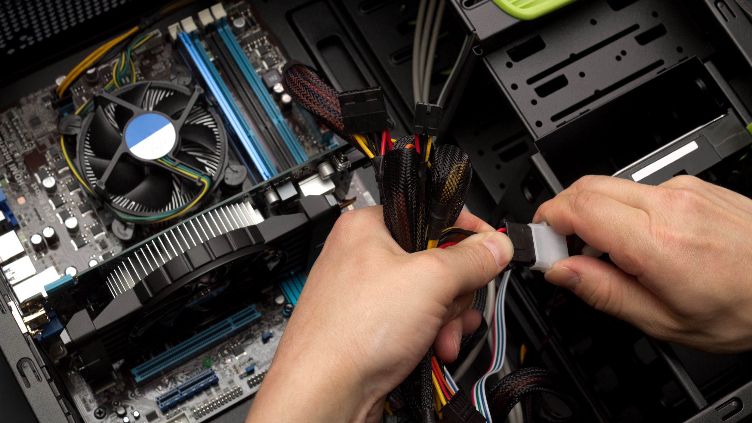 Elite Gear – Die Wahrheit über Gaming-Hardware &amp; PC-Build Performance