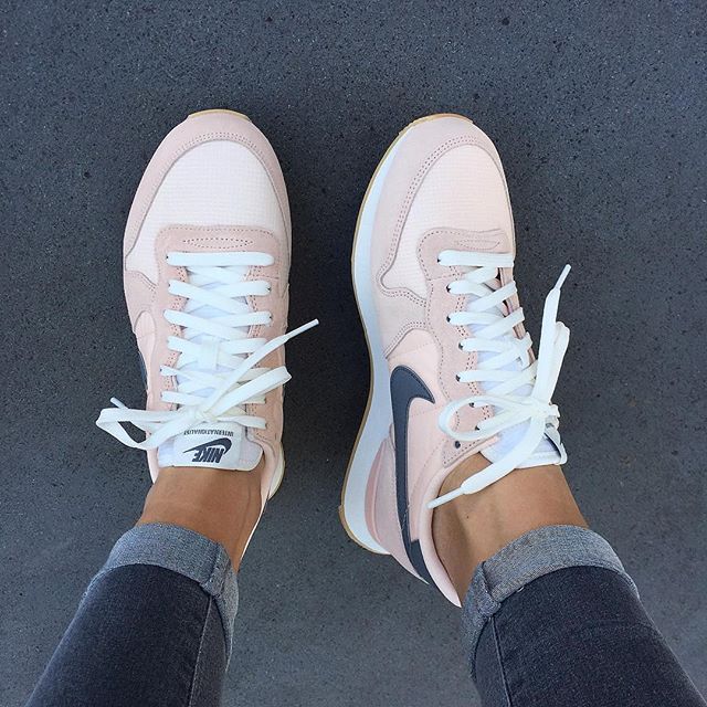 Schuhrevolution: Entdecken Sie Sneaker-Trends bei Casualmode