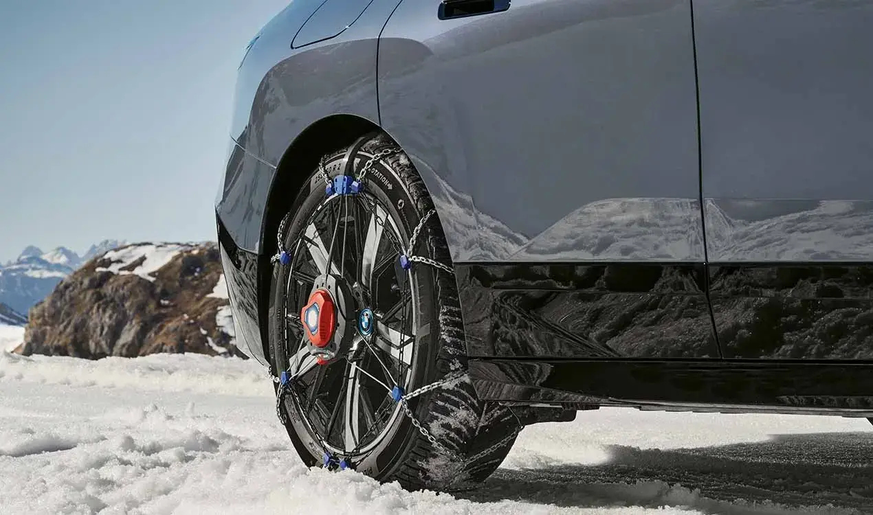 Schneeketten für SUVs: Worauf Sie bei der Wahl der richtigen Schneeketten achten müssen