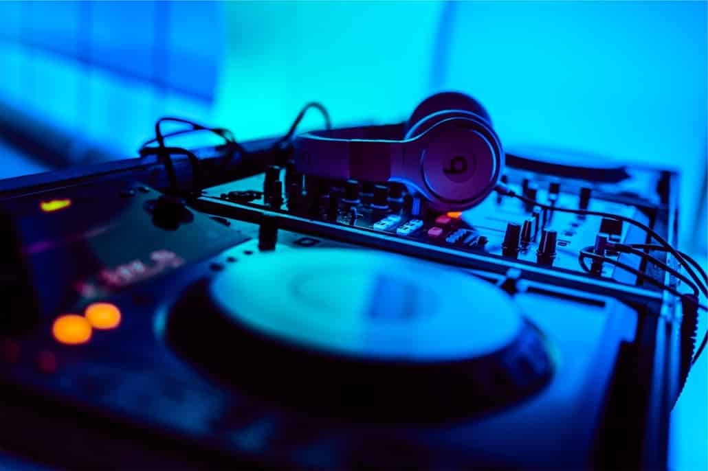Die Nächte erwachen mit DJ-Salzburg: Tanzen bis zum Morgengrauen