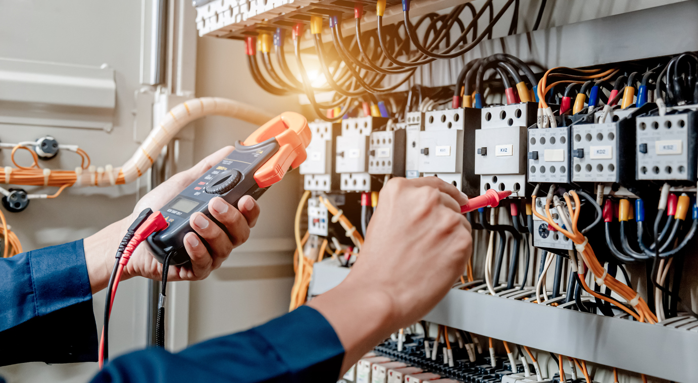 Prüfung ortsfester elektrischer Anlagen und der Einfluss auf die Netzstabilität